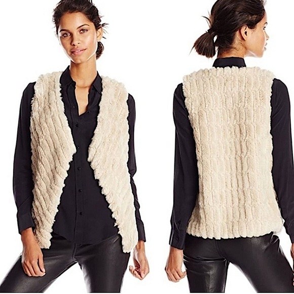 BB Dakota Jackets & Blazers - BB Dakota Keith Faux Fur Open Front Vest Size XS Color: Oatmeal
